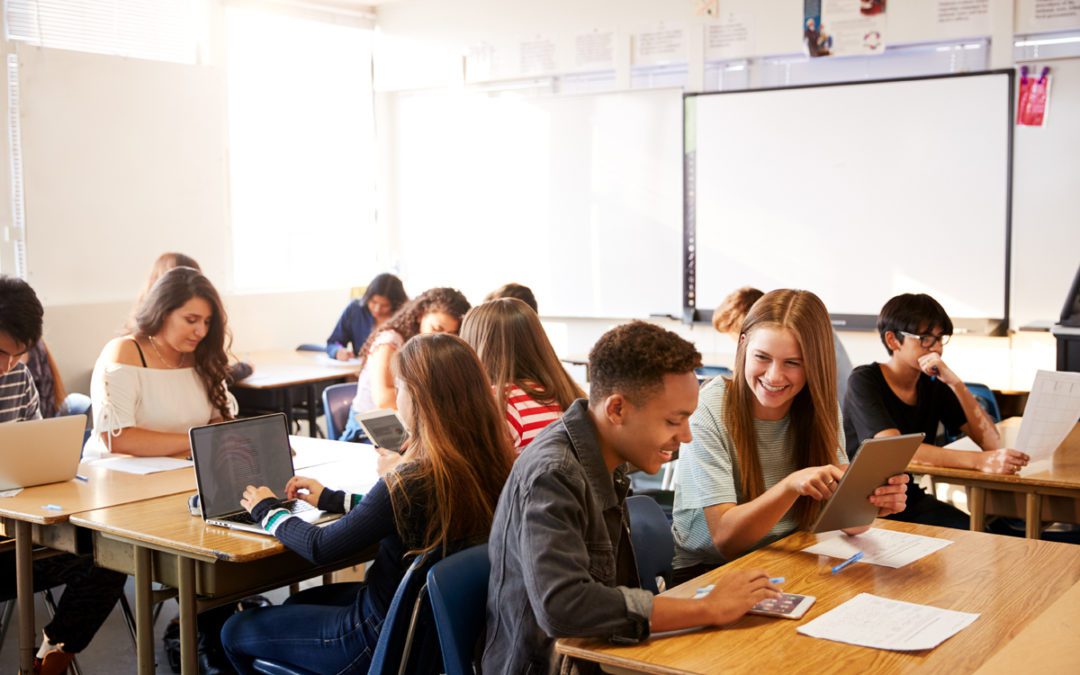 Internet Safety for High School Students: 5 Tips